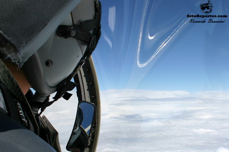 Cockpit View Saab 105 OE VIP